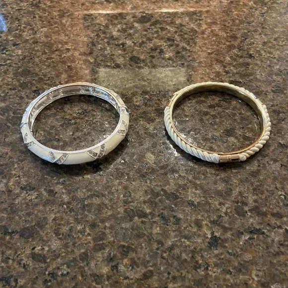 2 White Bangles - Picture 2 of 5